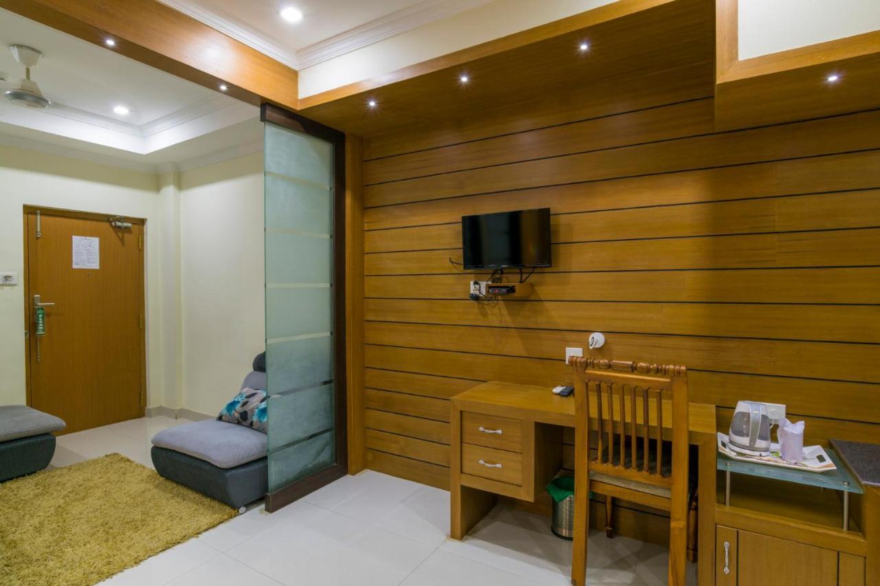 Hotel Sree Gokulam Residency Thrissur Exterior foto